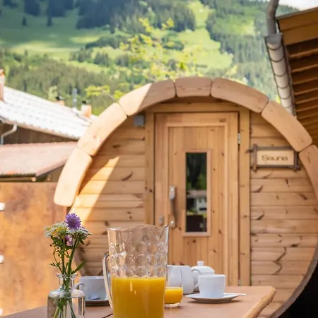 Viktoria Bach (Tyrol)