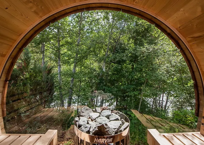 Bed and breakfast Viktoria 4*