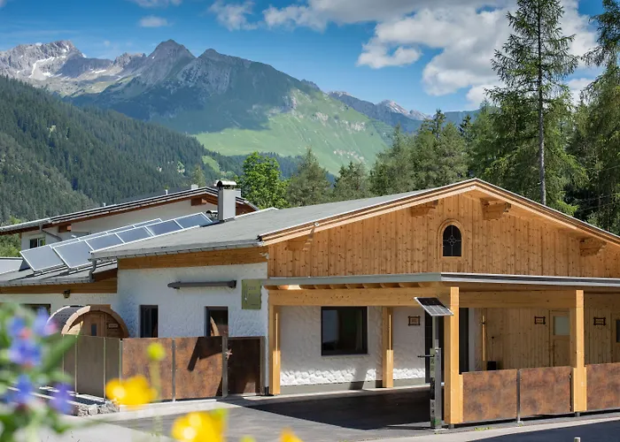 Viktoria Bed & Breakfast 4*