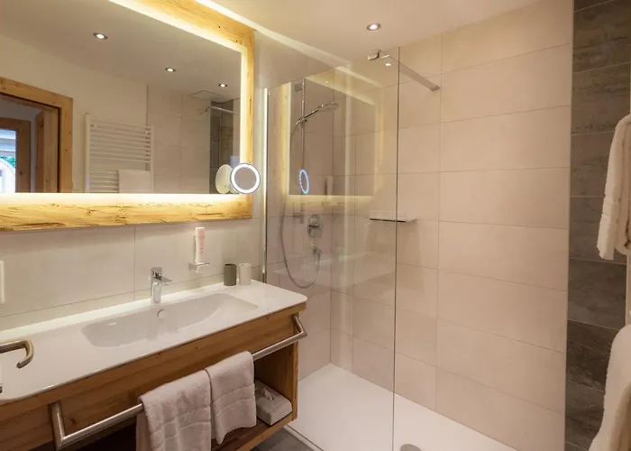 Bed & Breakfast Viktoria 4*