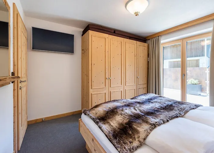 Bed & Breakfast Viktoria 4*