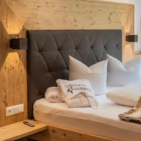 Viktoria לינה וארוחת בוקר